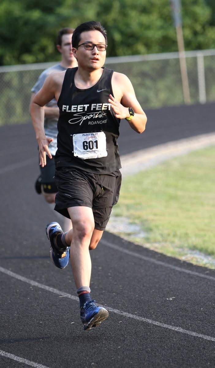 Richard Ha running in a road race
